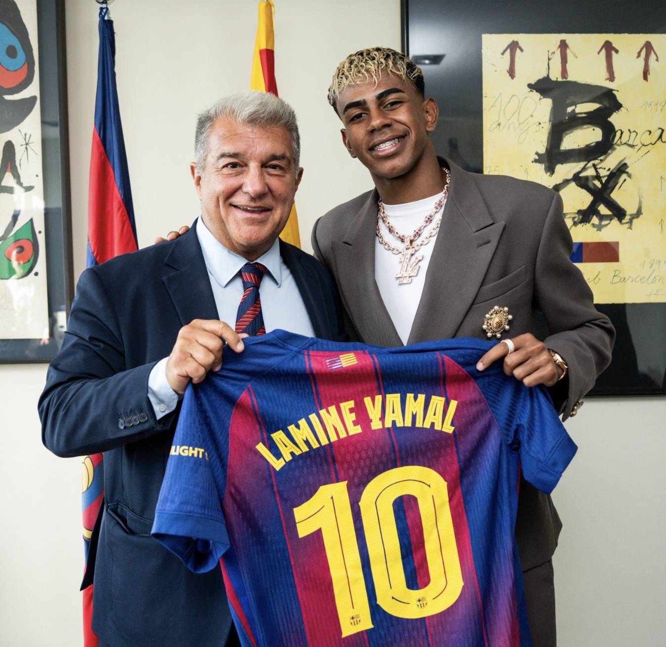 阿森纳强势反弹备战法甲转折点深圳男篮再遭质疑，媒体一致点评：巴黎圣日耳曼调整名单备战法国杯的简单介绍